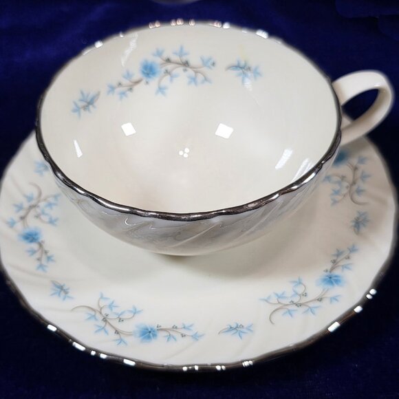 LENOX Rare Chanson Bone China 26 Gorgeous Pristine Pieces Silver Edge Vintage